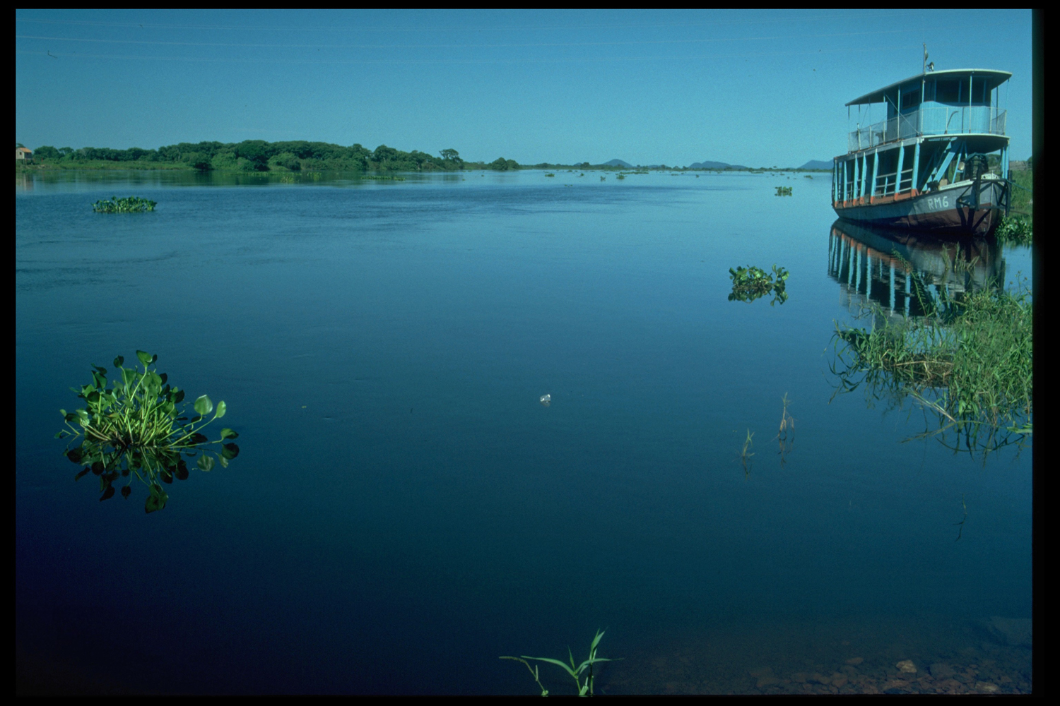 Am Ufer des Rio Paraguay in Corumba, Brasilien