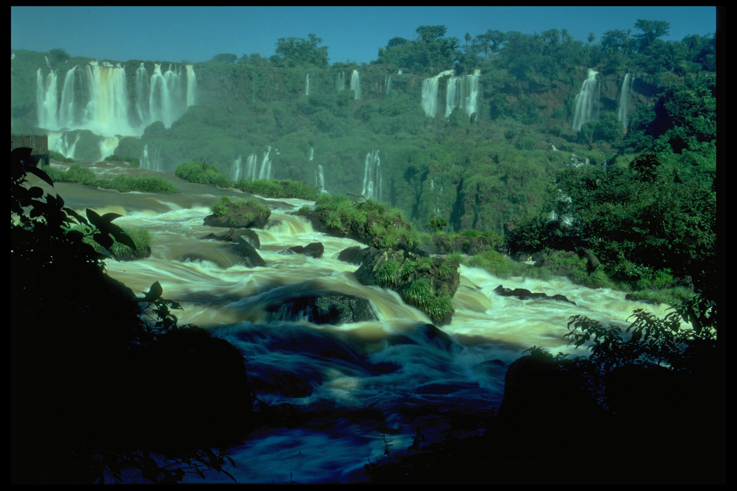Iguazú Wasserfälle im Süden von Brasilien