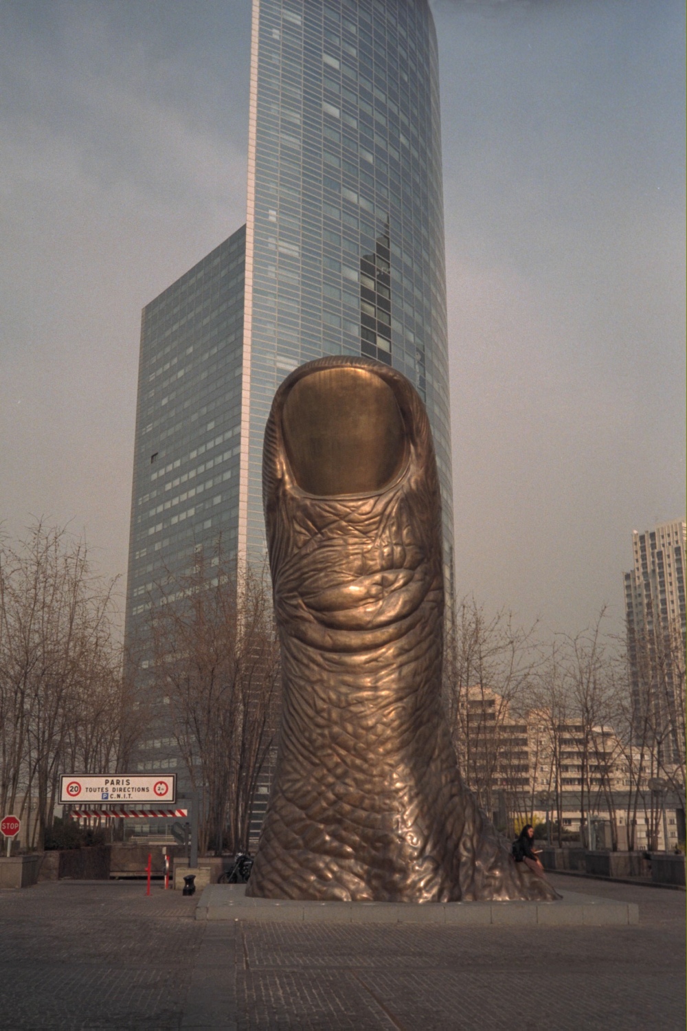 Überdimensionierter Daumen, La Défense, Paris